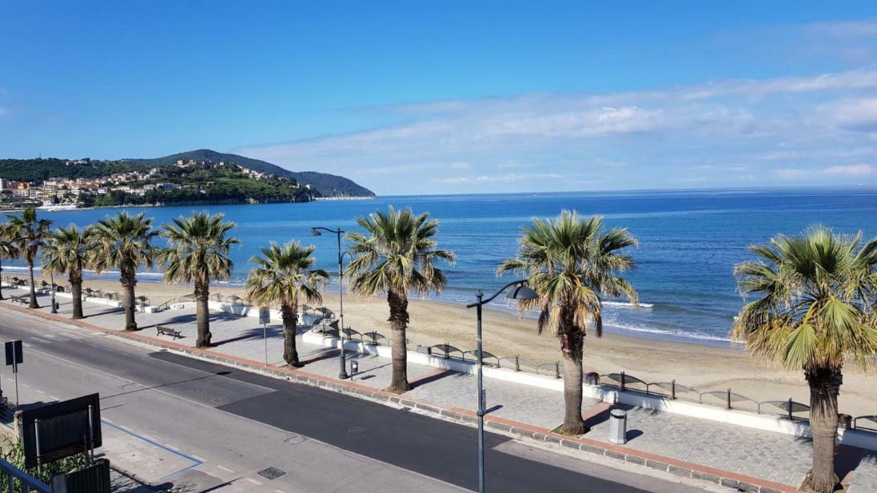 B&B Il Colore Del Mare Agropoli Exterior photo