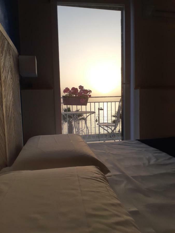 B&B Il Colore Del Mare Agropoli Exterior photo